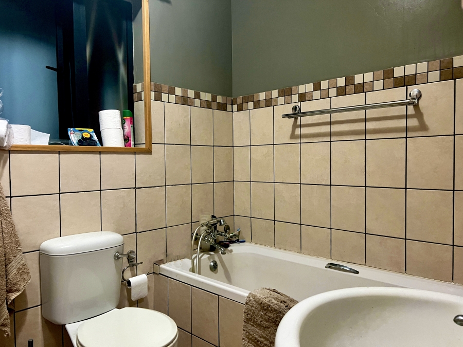 To Let 2 Bedroom Property for Rent in Die Bult North West